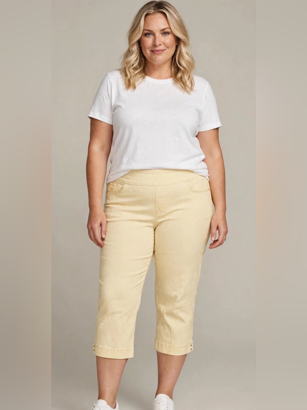 Amanda Pale Yellow Pull-On Capri Jeans - NWT 16